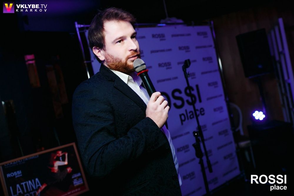 Ведущий Александр Селин тамада Харьков на свадьбу, корпоратив, юбилей,