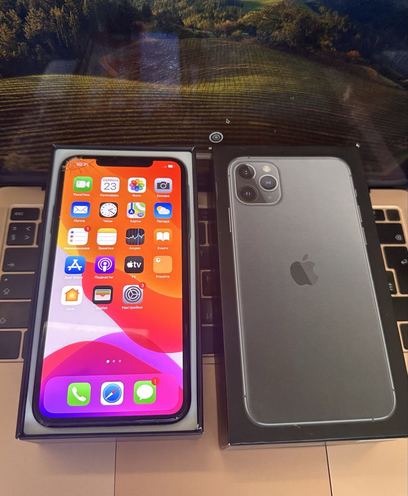 Продам Iphone 11 pro max 64gb