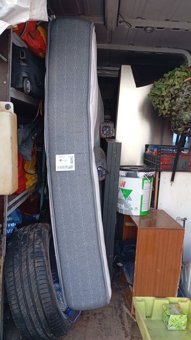 Colchão 160x200  com menos de um ano nunca usado
