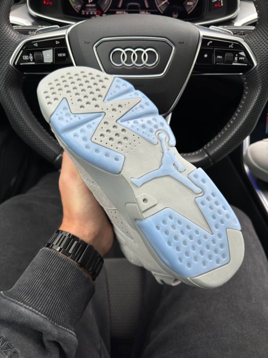 Чоловічі кросівки Nike Air Jordan Retro 6 Gray Sky