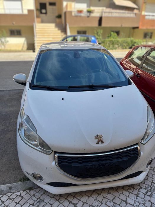 Peugeot 208 1.4 Hdi