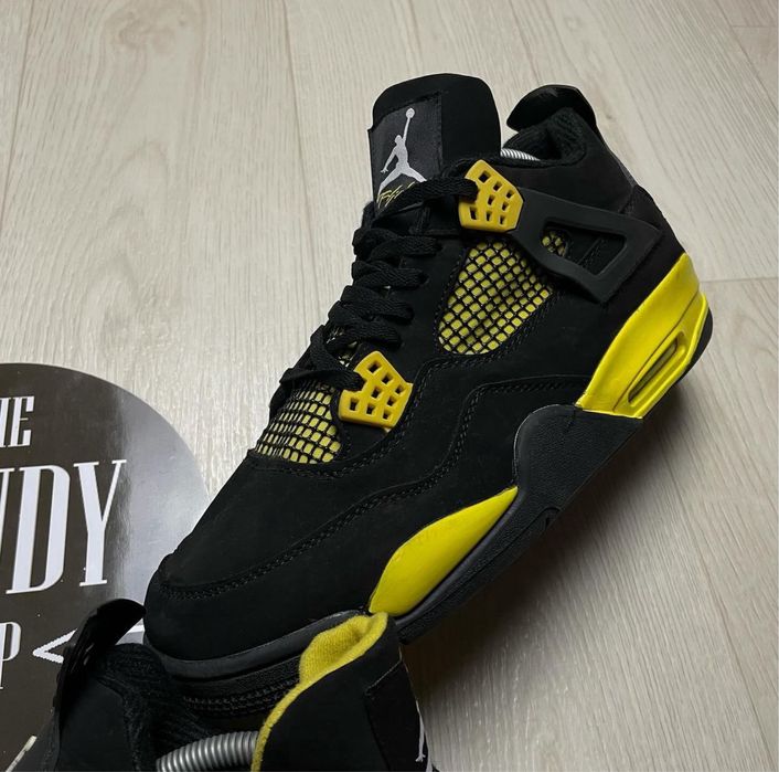 Джордан| Jordan 4 Retro Thunder