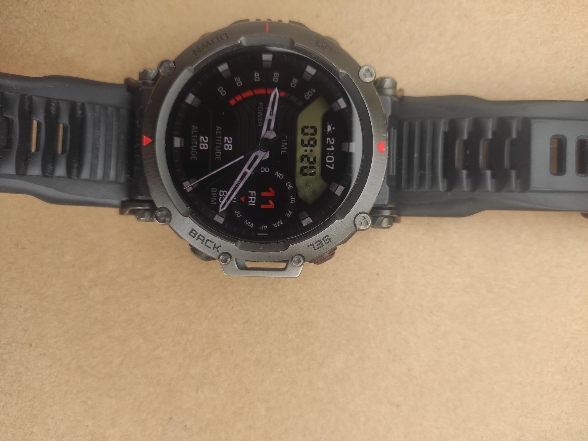 Amazfit T-Rex Ultra com Garantia – Excelente estado