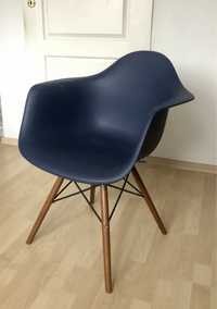 Krzesło fotel typu D.A.W