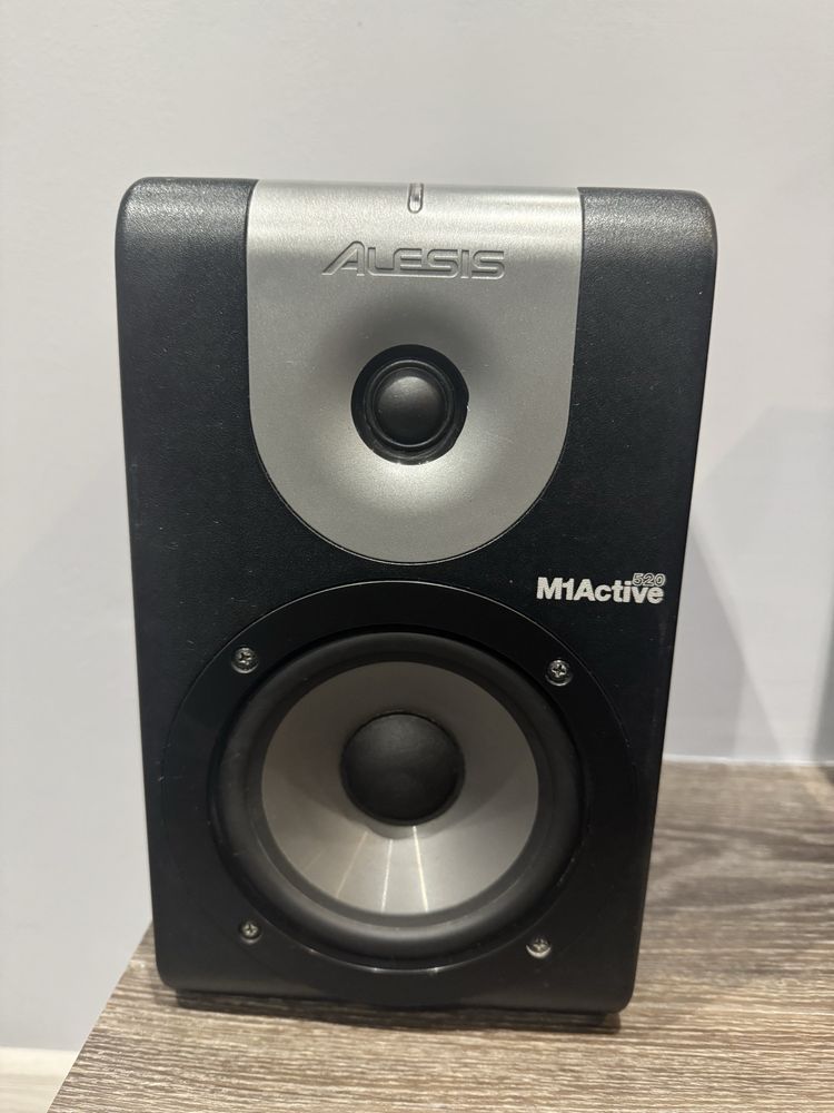 Monitory Studyjne Alesis M1 Active 520