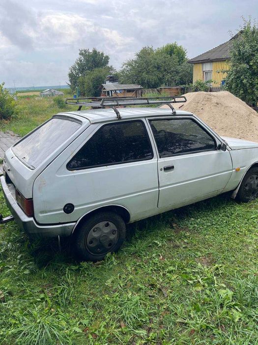 Продам Таврию на полном ходу возможен. Обмен