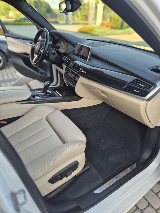 Bmw x5 f15 M-Pakiet / Kam 360 / Head UP/ Key less / Panorama