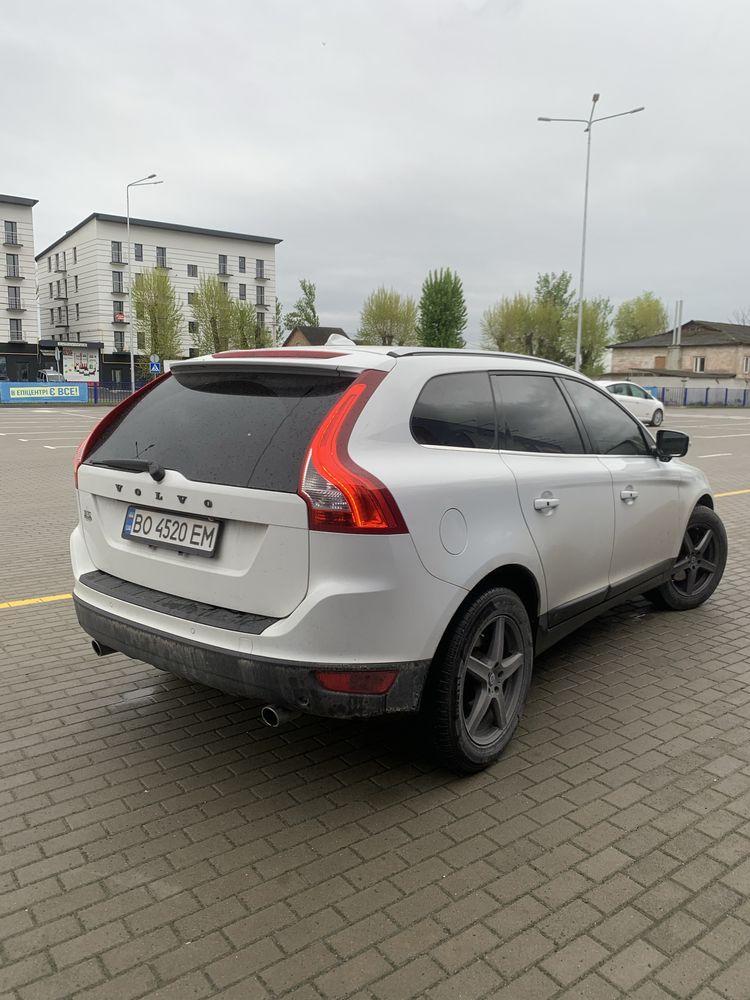 Продам Volvo xc60