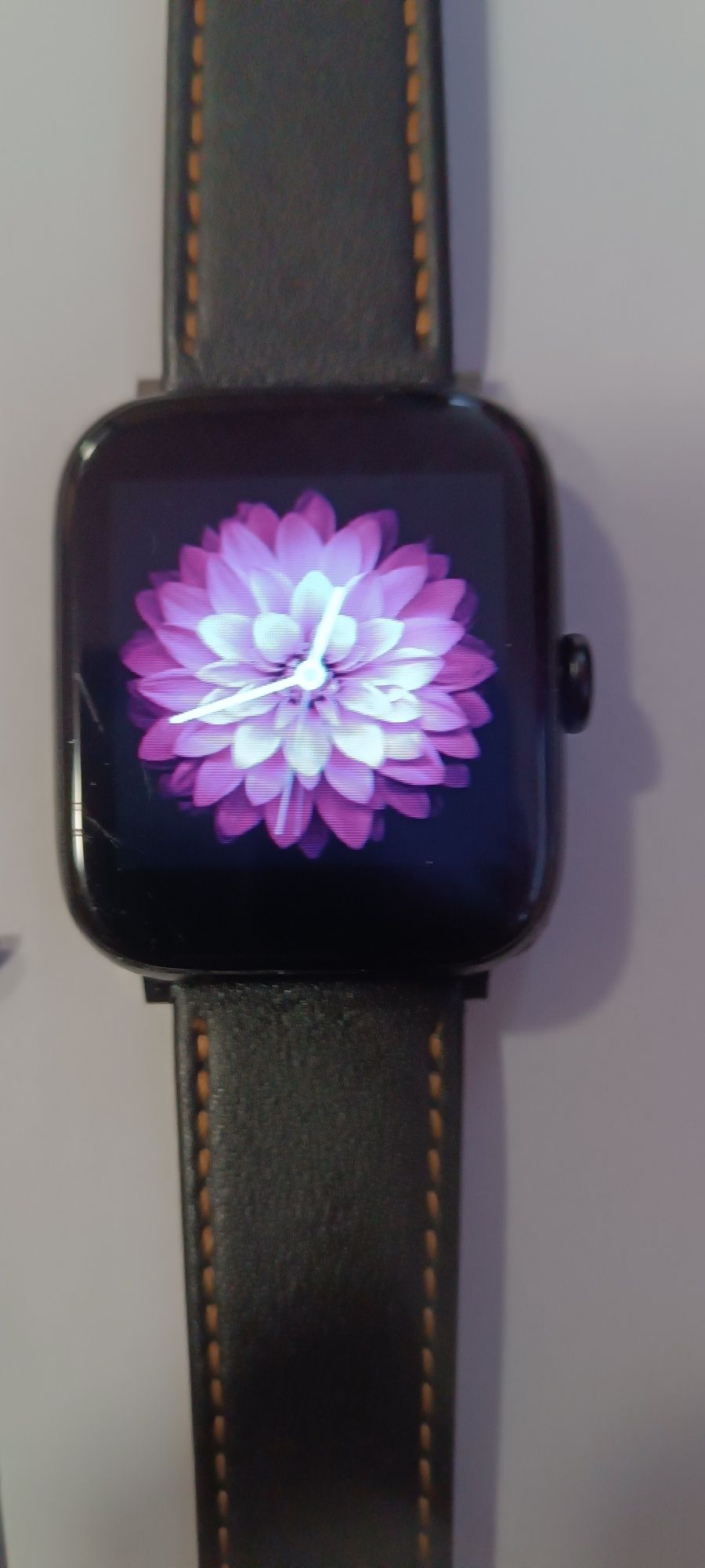 Używany Smartwatch+etui+dwa paski