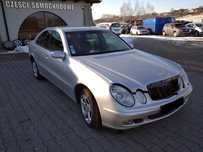 MERCEDES E-KLASA W211 MASKA POKRYWA SILNIKA C744 SREBRNA KLAPA PRZÓD