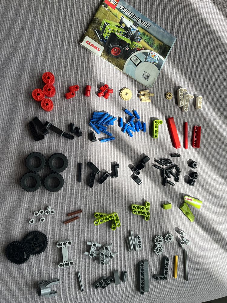 Конструктор 2 в 1 Lego Technic 42102 комбайн оригинал