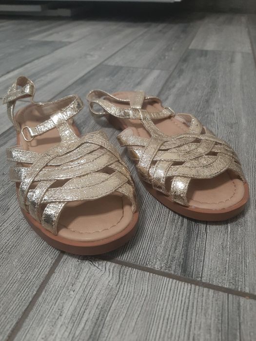 Босоніжки,святкові Zara