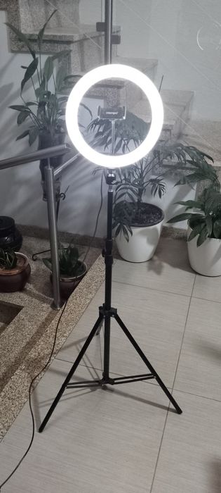 Anel de luz led com tripé