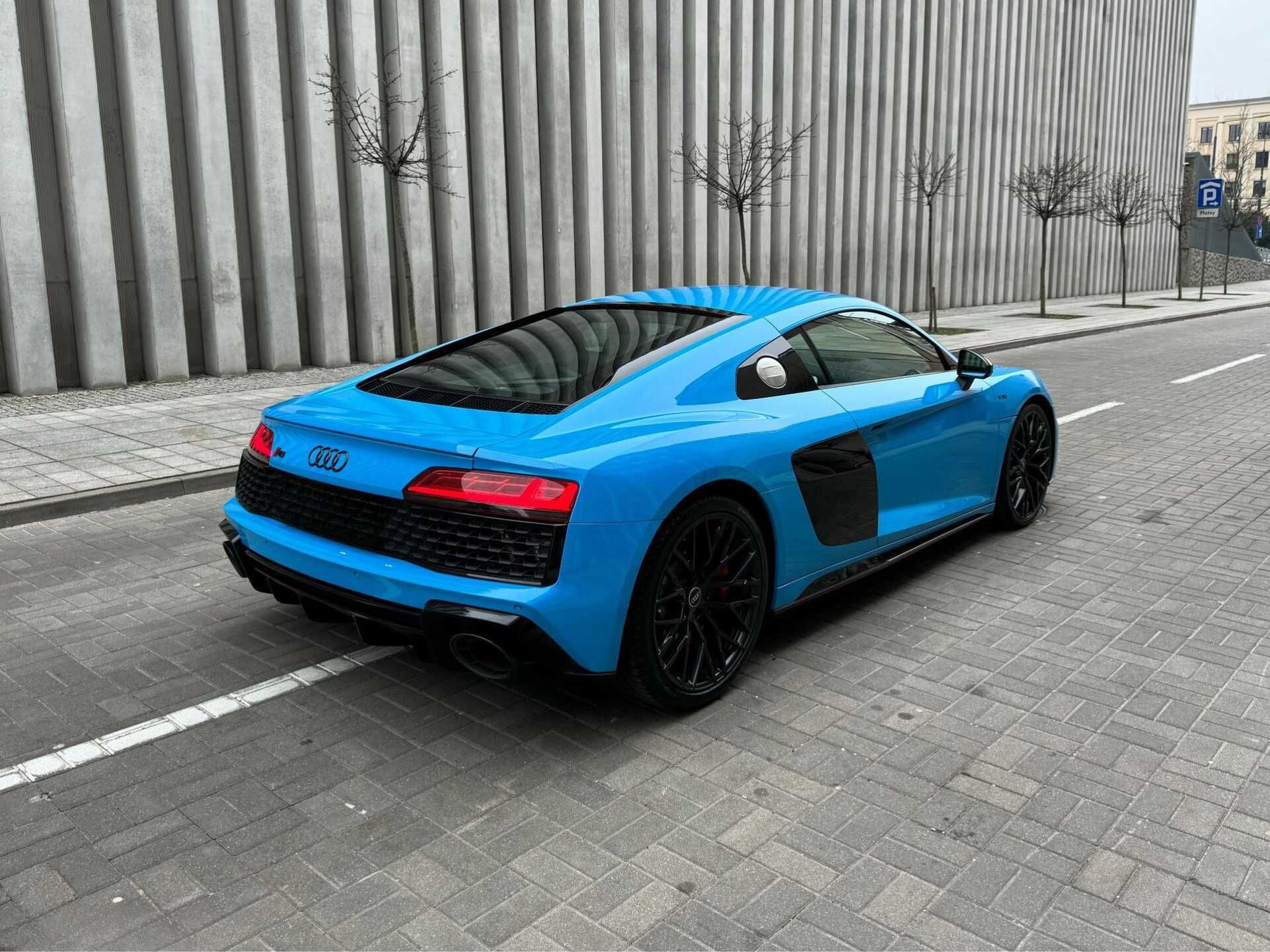 Wynajem AUDI R8 V10 Wypożyczalnia samochodów sportowych i luksusowych