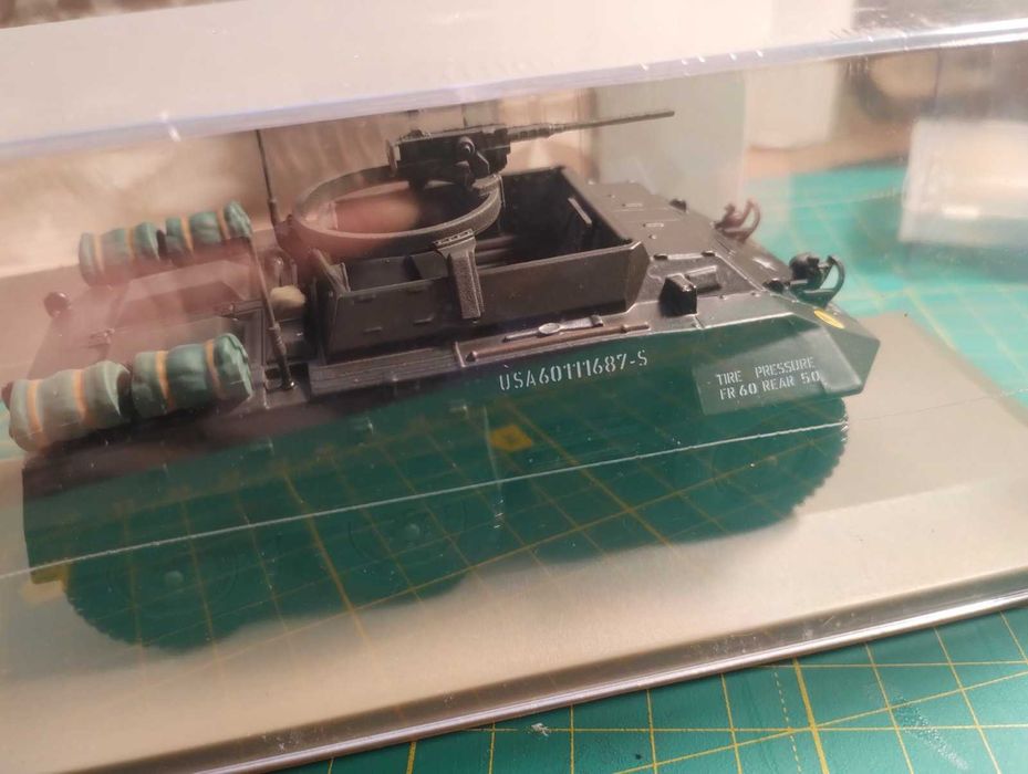 1/43 модель броньований автомобіль FORD M 20