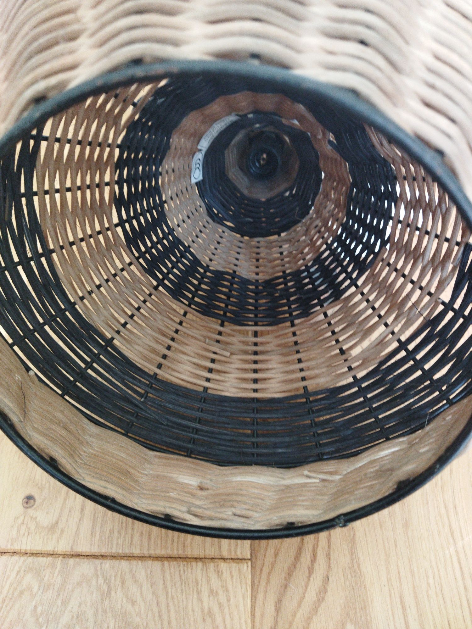 Lampa industrialna Zara Home wiklina