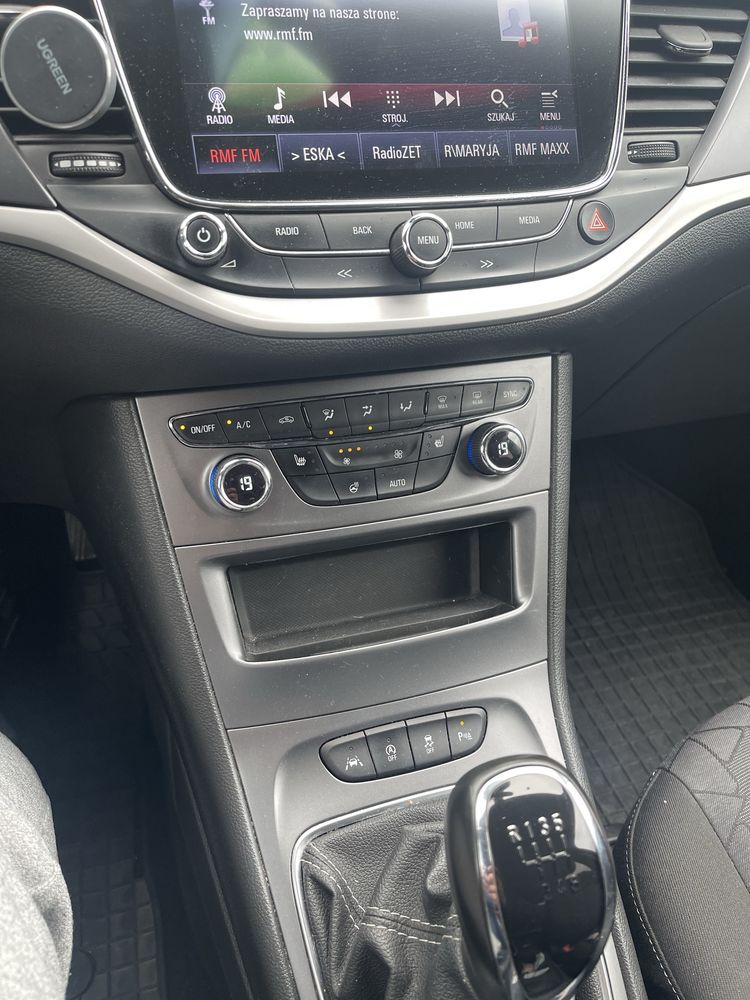 Opel astra k . 2019 rok diesel