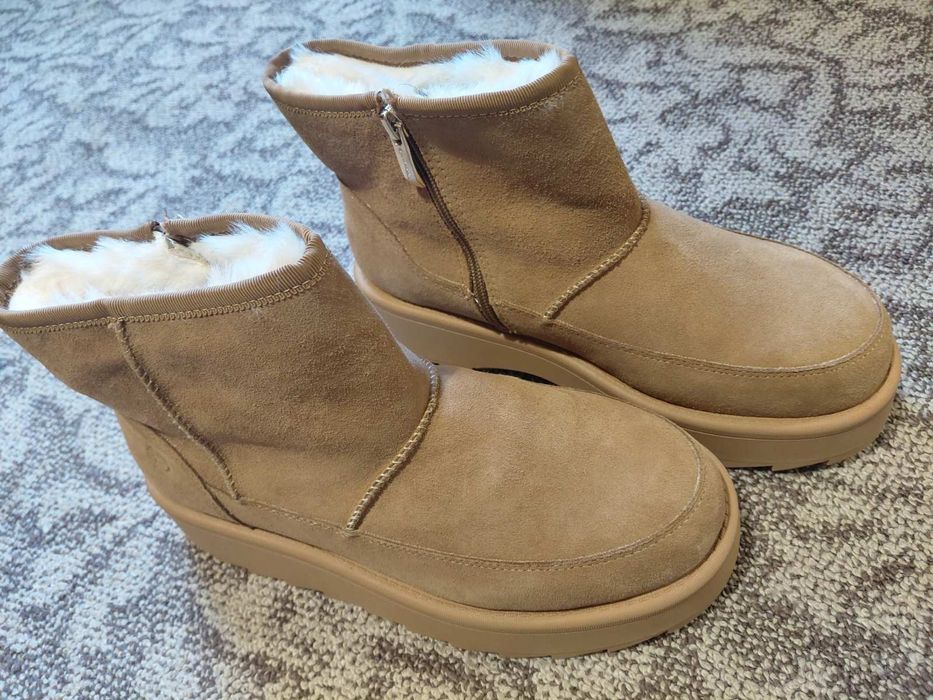 Зимові чоботи (угі) замш