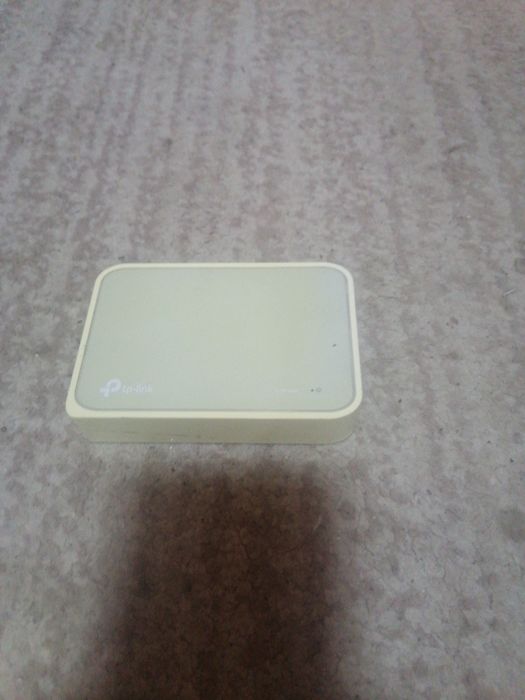 TP-LINK tl-SF1005D