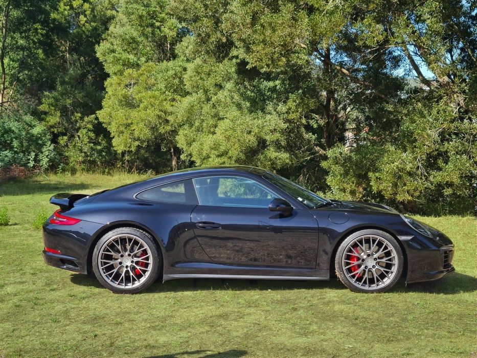 Porsche 911 Carrera 4 S PDK