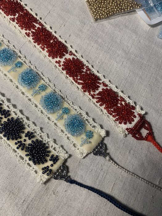 Чокер з бісеру, прикраса