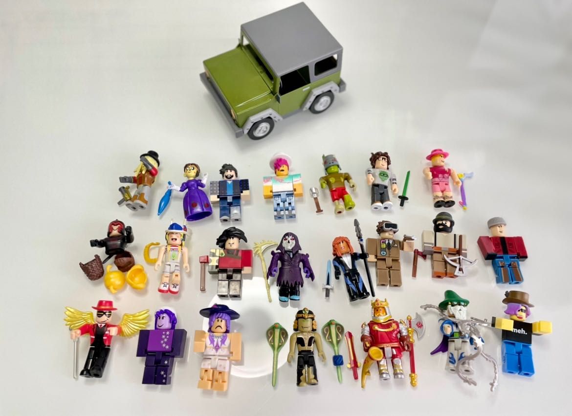 21 фігурка та машина ROBLOX ОРИГІНАЛ