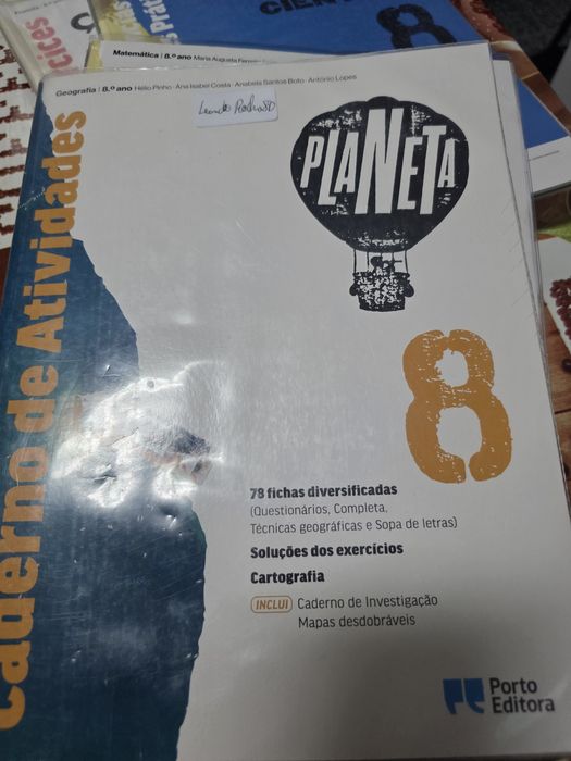 Vendo livros de fichas 8 ano