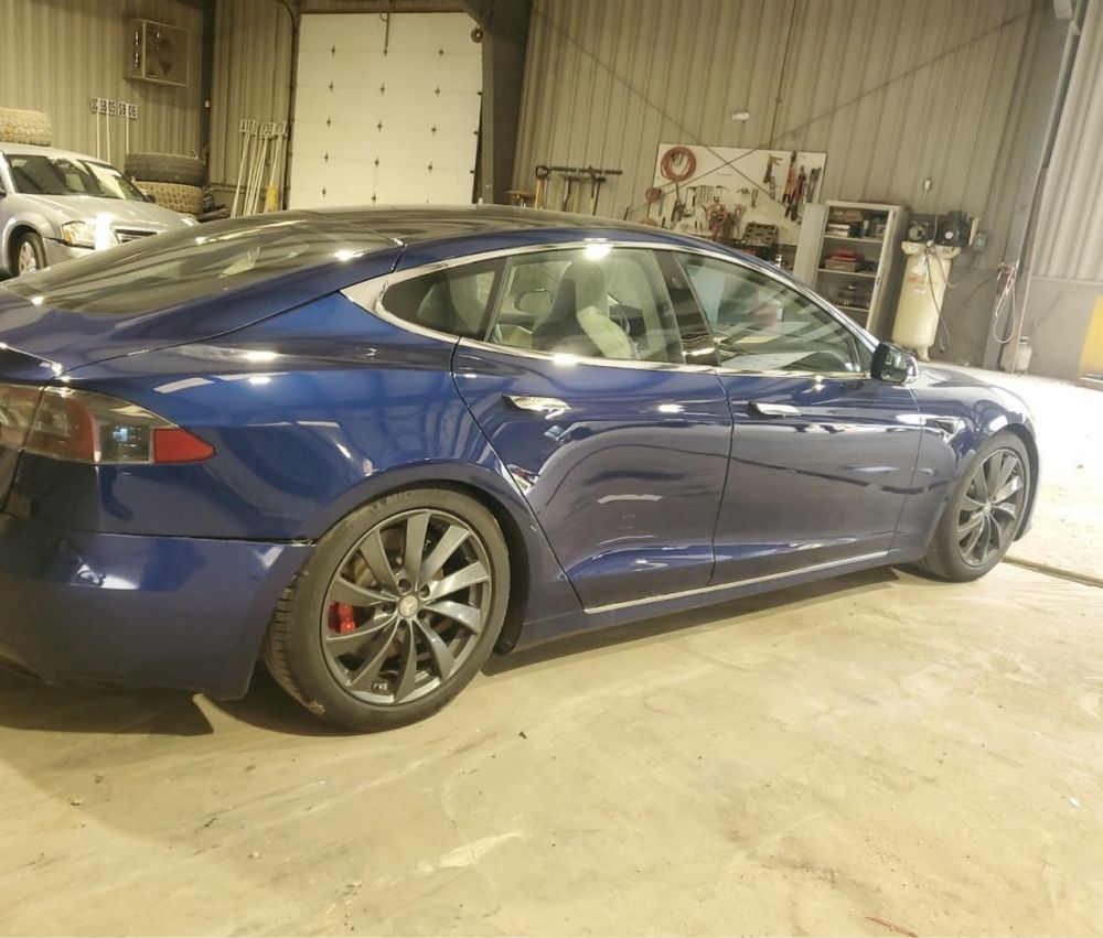 Tesla Model S MS Тесла МС 2013 по 2019год разборка шрот запчасти