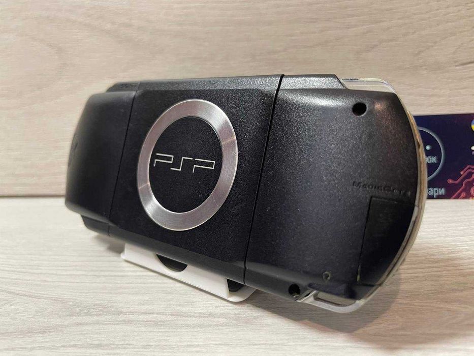 Sony PSP PlayStation Portable Black 64GB + 70 Ігор встановлено