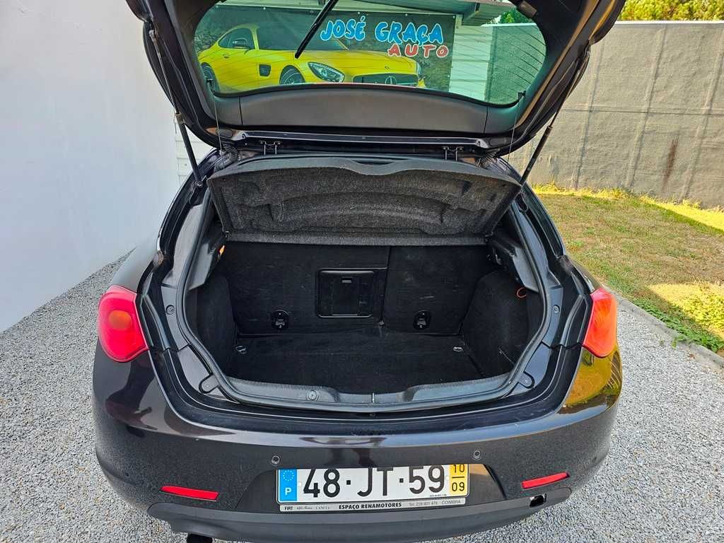 Alfa Romeo Giulietta 1.6Jtd 105Cv DNA 09/2010