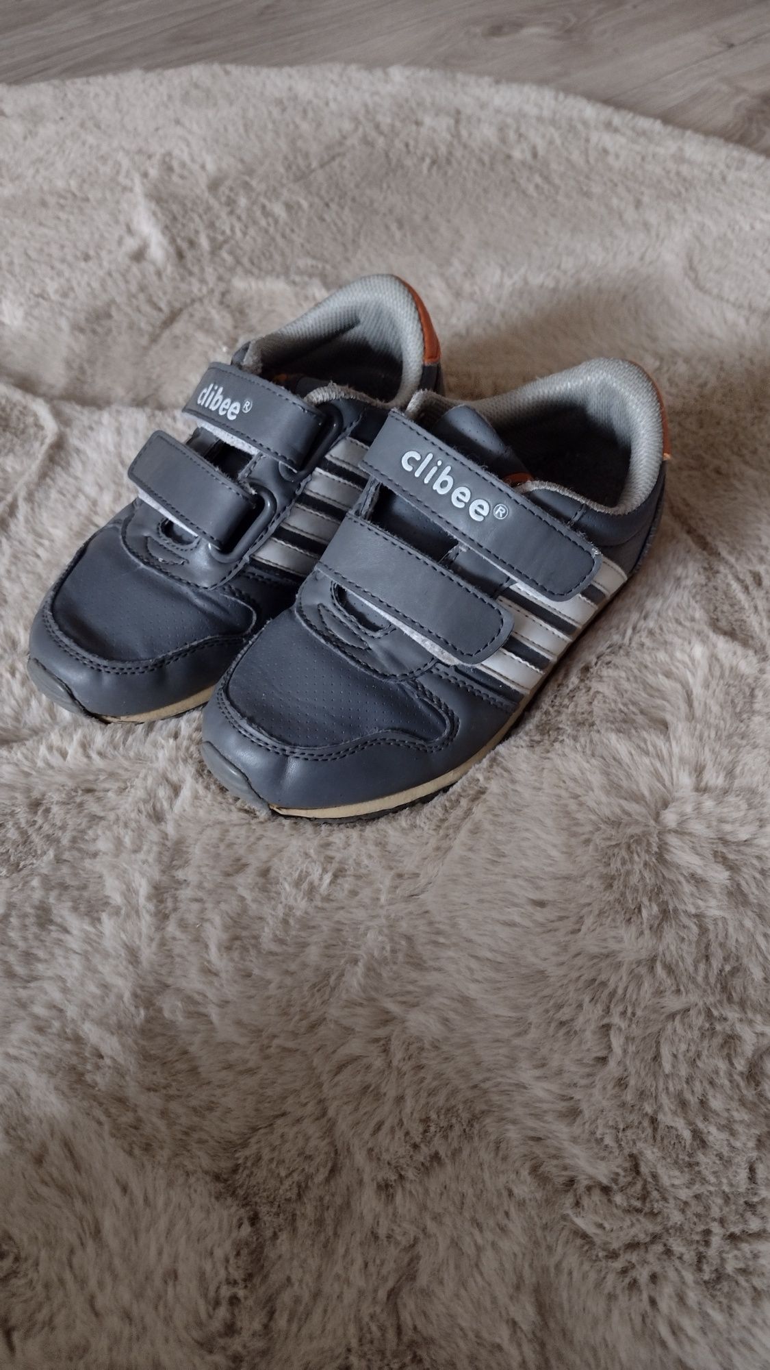 Buty sportowe chłopięce 31