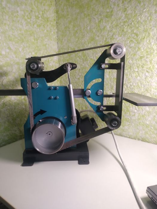 Гріндер стрічкошліфофалнии