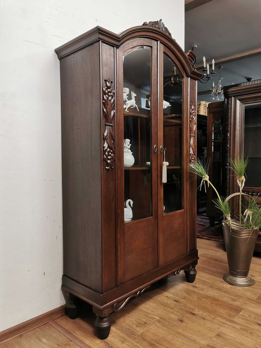 Śliczna dębowa serwantka witryna antyk 618/2024