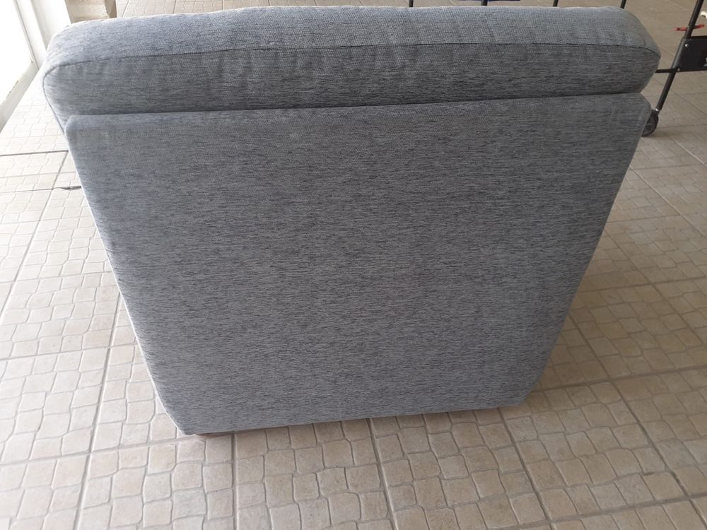 Sofa de sala em bom estado