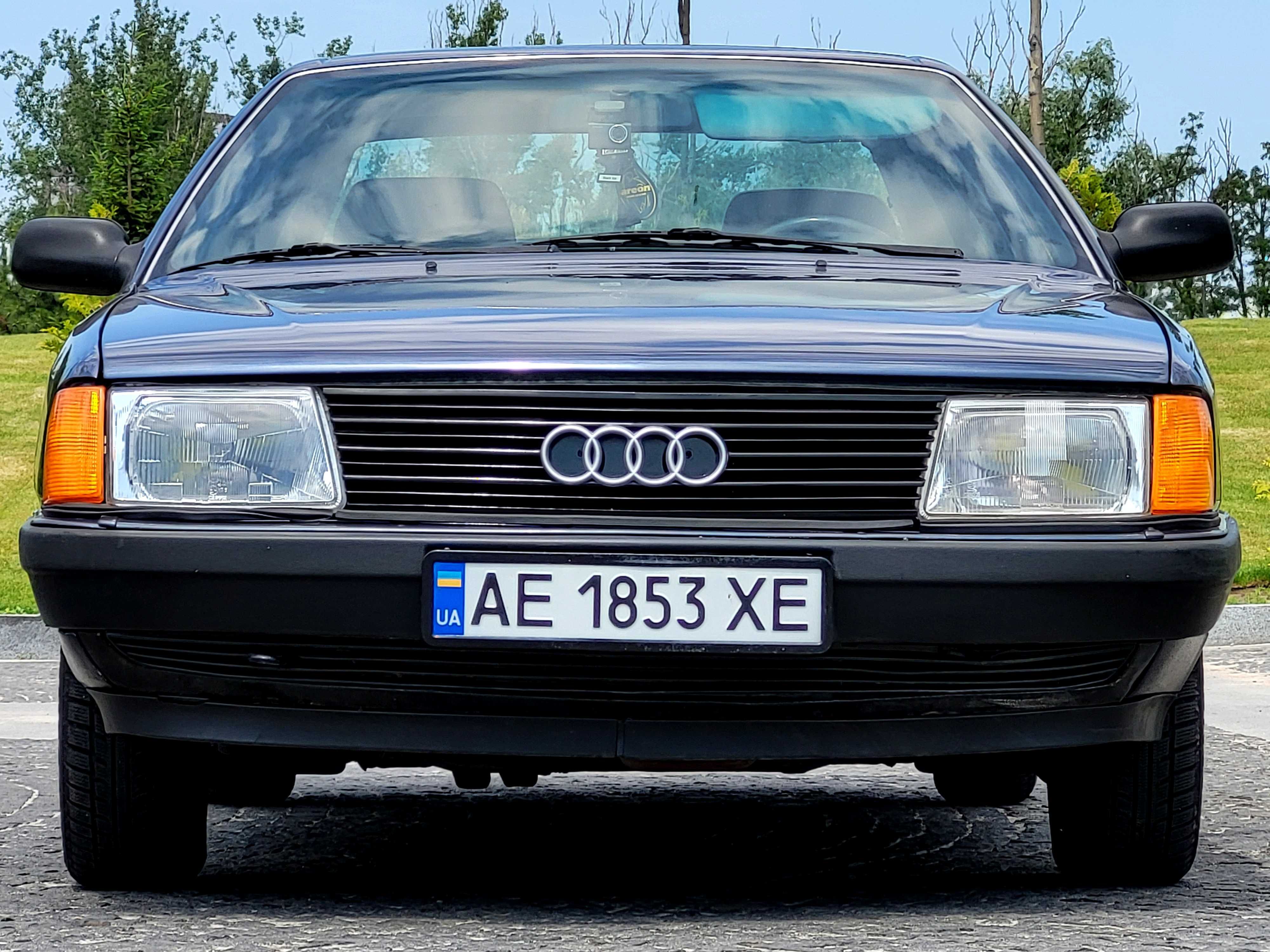 Audi-100- 2Л Очень редкое состояние КОНДИЦИОНЕР