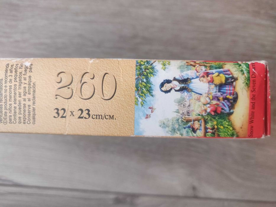 Сastorland  puzzle  Белоснежка и 7 гномов. 26579 260 эл. 32х23 см.