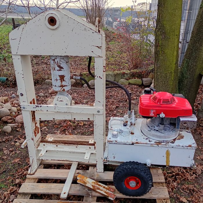 Łuparka do granitu, kamienia, drewna, hydrauliczna