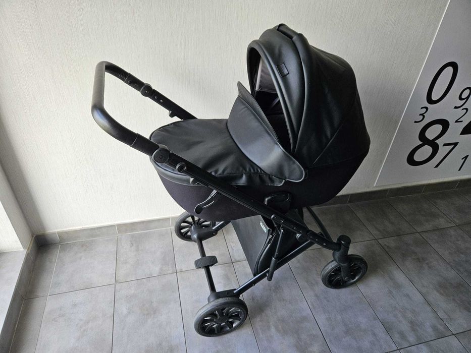 Anex E-type wózek 2w1 czarna skay