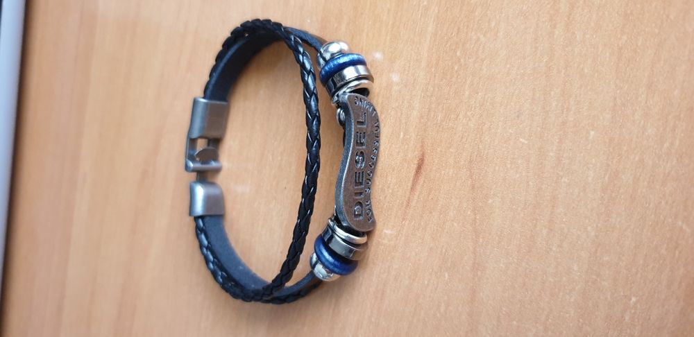 Pulseira Diesel nova