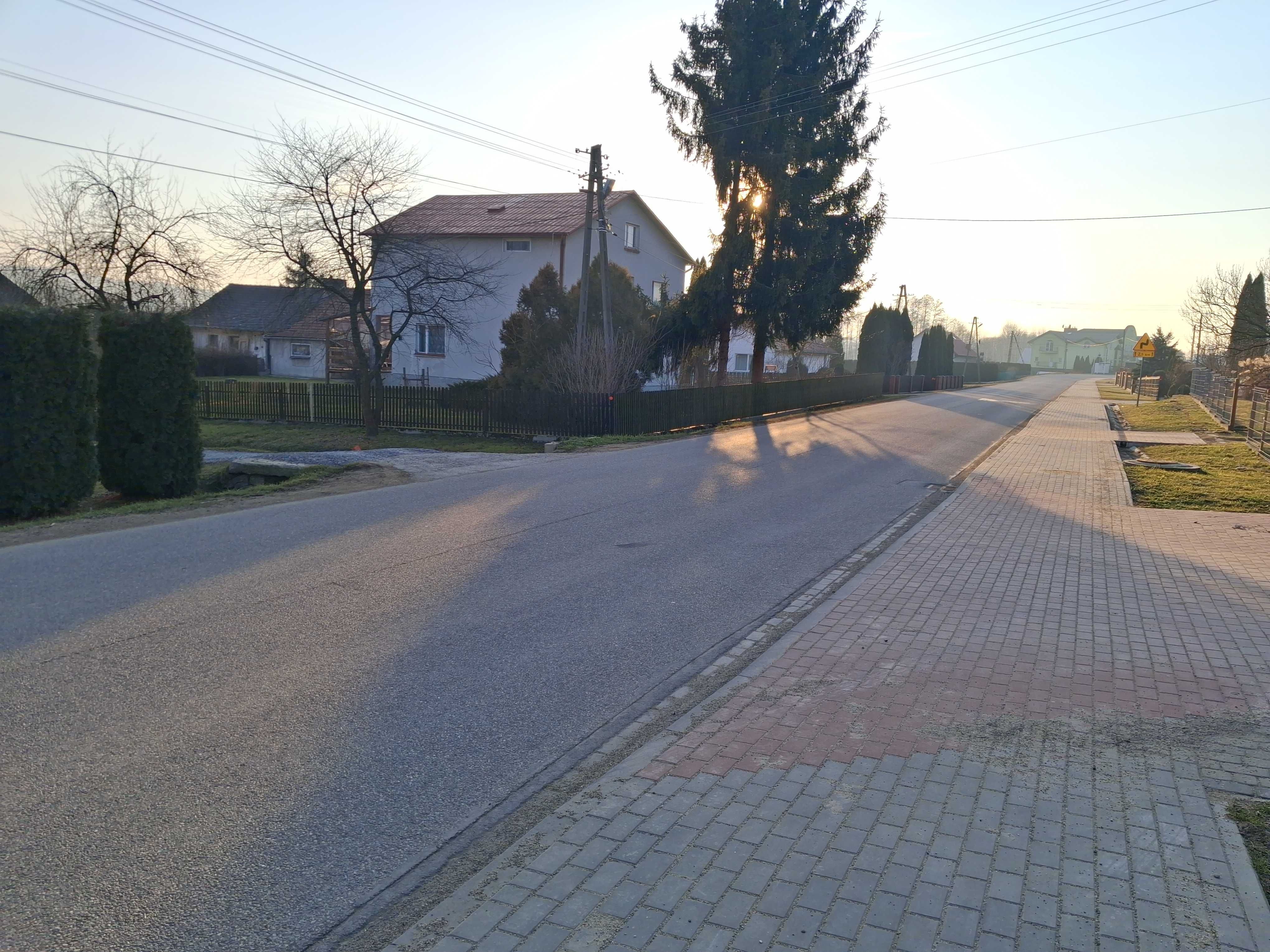 520 TYŚ. Dom z działką, gospodarstwo, zagroda siedliskowa