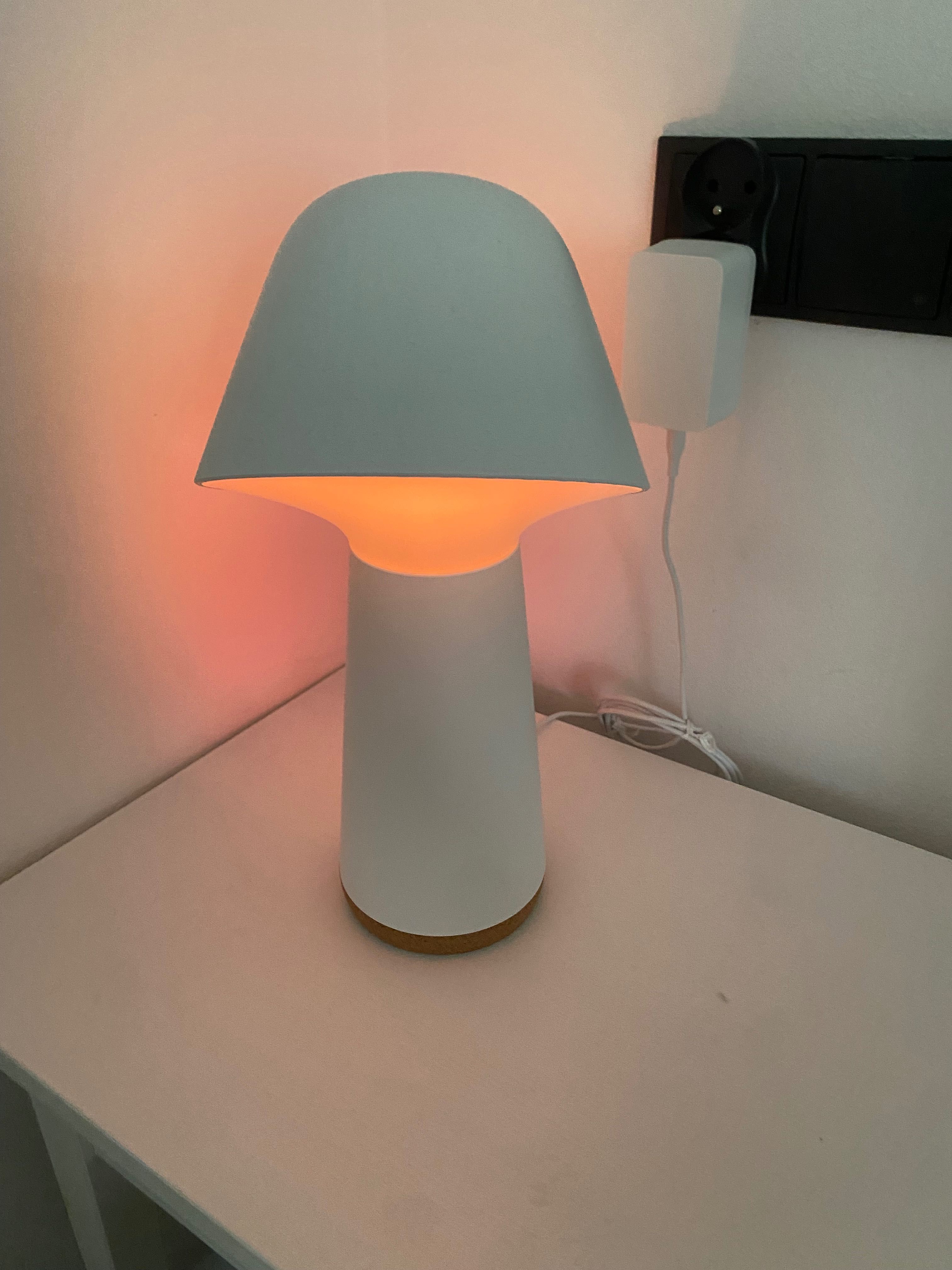 Lampka nocna Philips Hue Twilight Biały