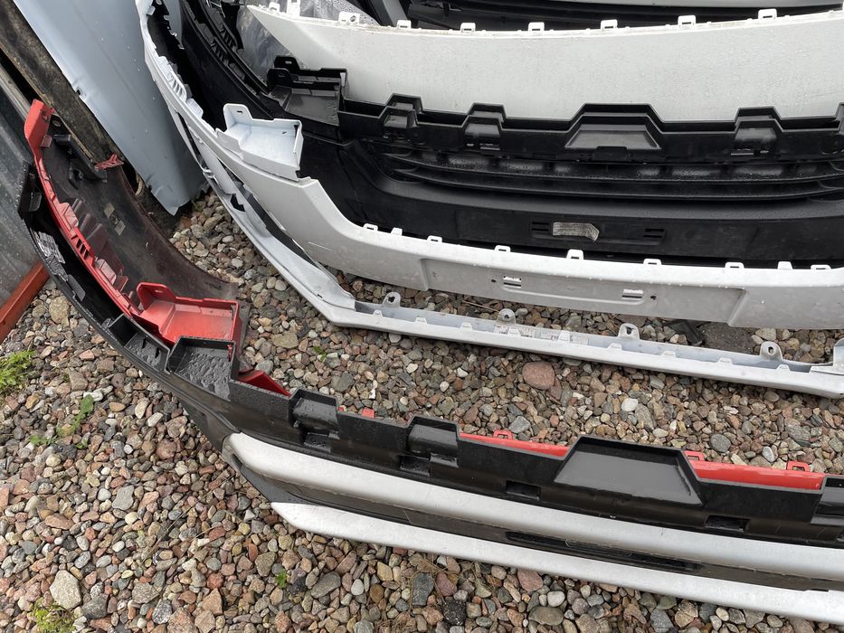 Zderzak przedni Toyota Proace Jumpy Expert 16-22