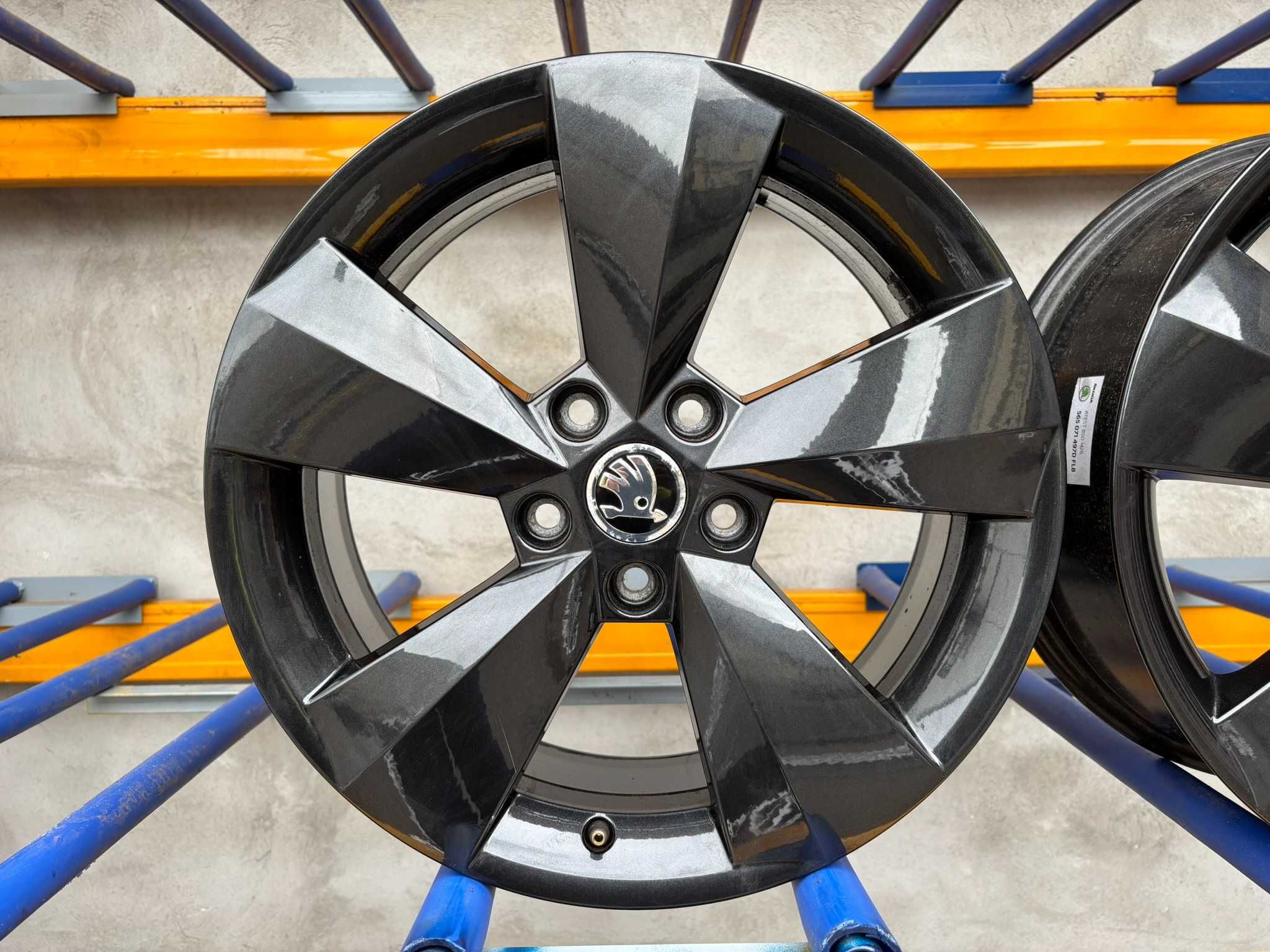 2X FELGA 17 Skoda Kodiaq 565. 601.025J 565.601.025AA 5x112 6.5J ET38