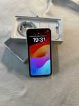 IPhone 11 64GB branco