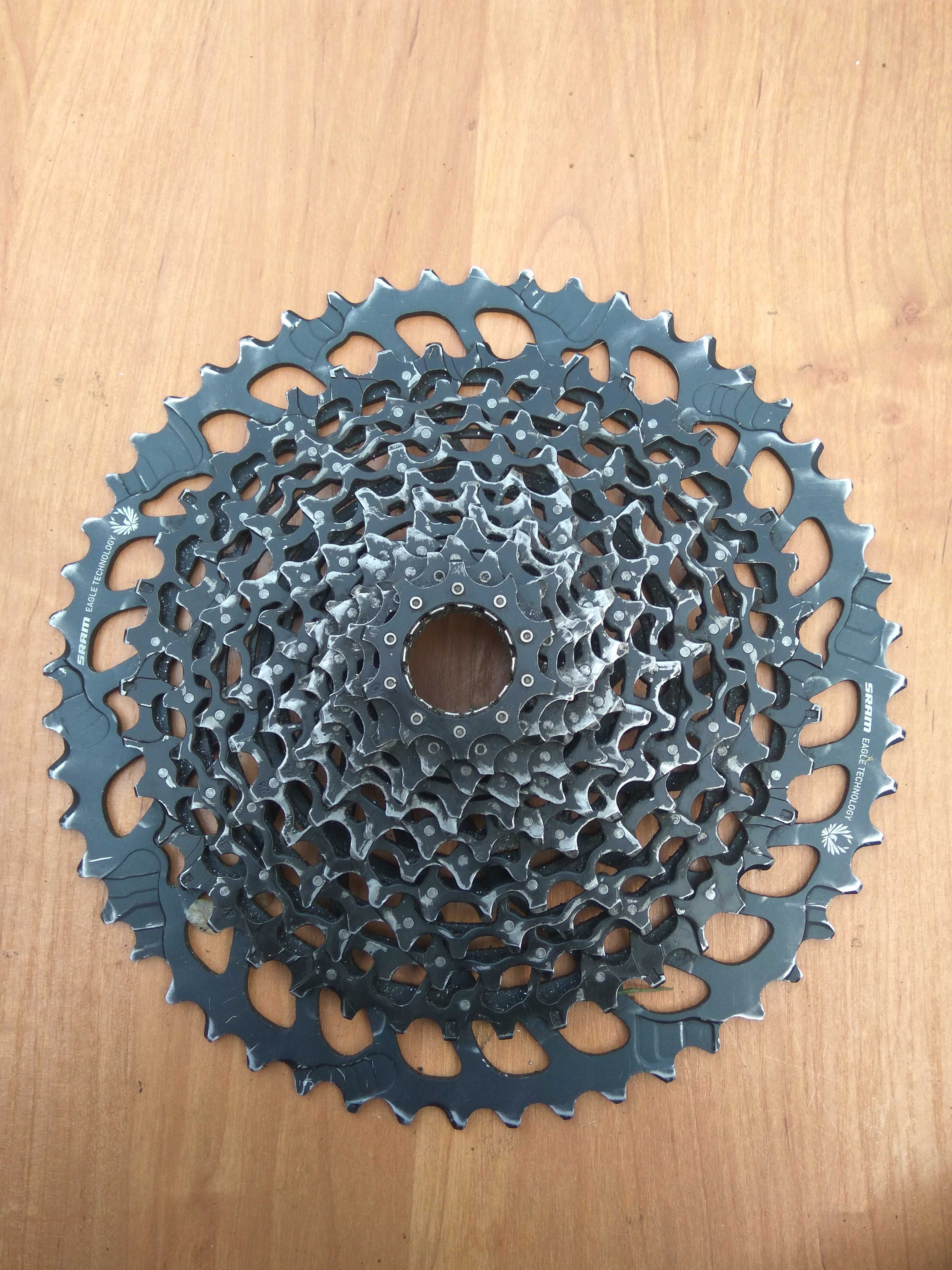 SRAM GX Eagle XG-1275   12Speed 10-52t  520%  Polecam