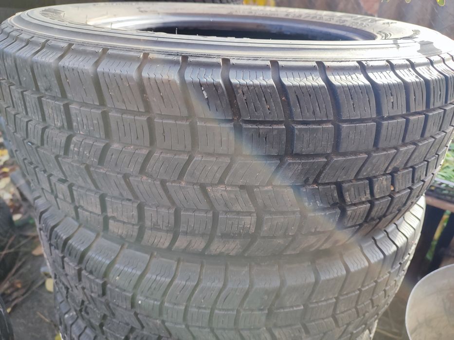 Шини Мішелін Альпін 4×4; 215/70/16, з Німеччини, пристойний комплект!!