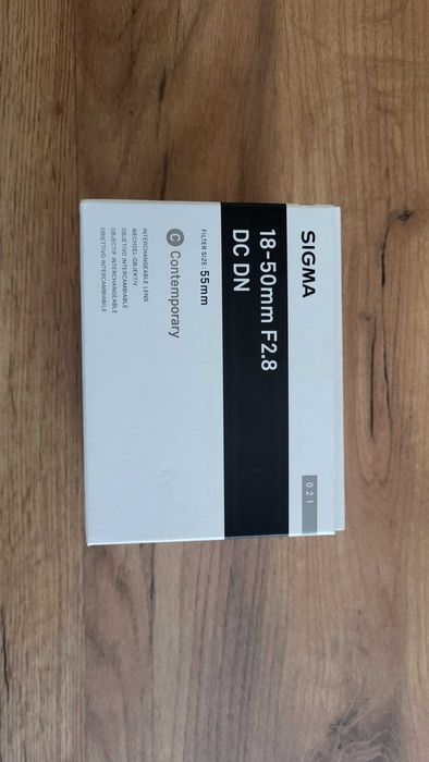 Обьектив Sigma AF 18-50mm f/2,8 DC DN Sony E