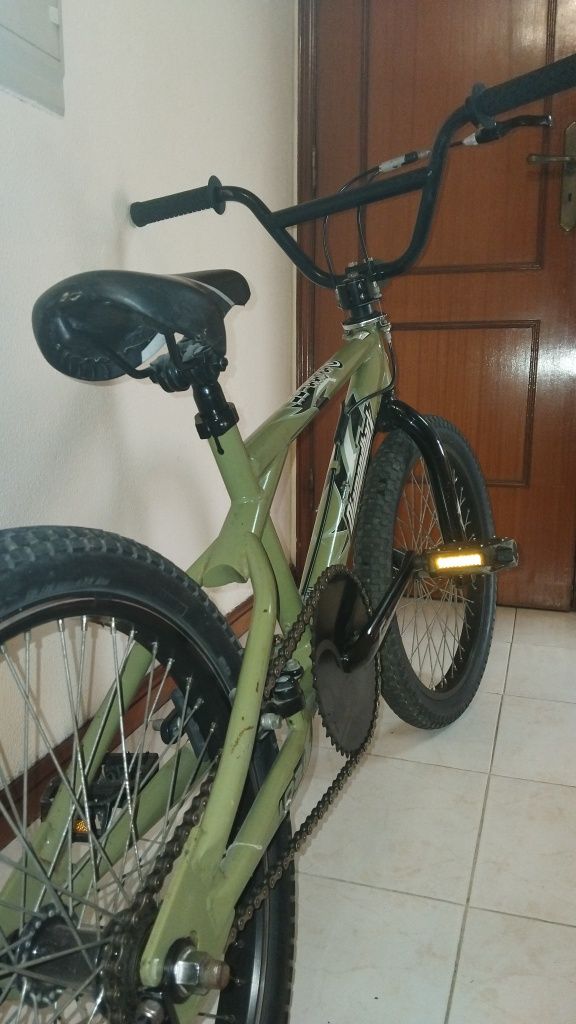 BMX Diamondback Session