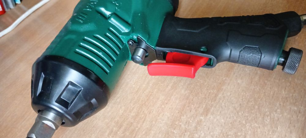 Гайковерта ударний пневматичний PARKSIDE