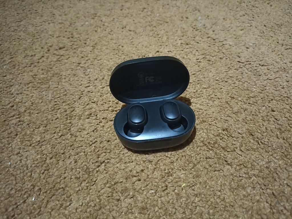 Навушники Xiaomi Earbuds Basic 2